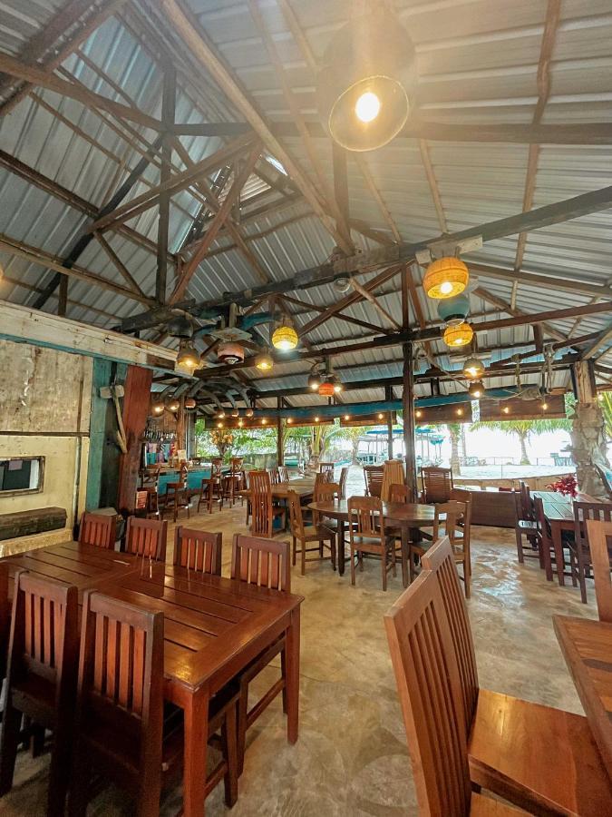 Tanjungbinga Rock And Wreck Dive Resort מראה חיצוני תמונה